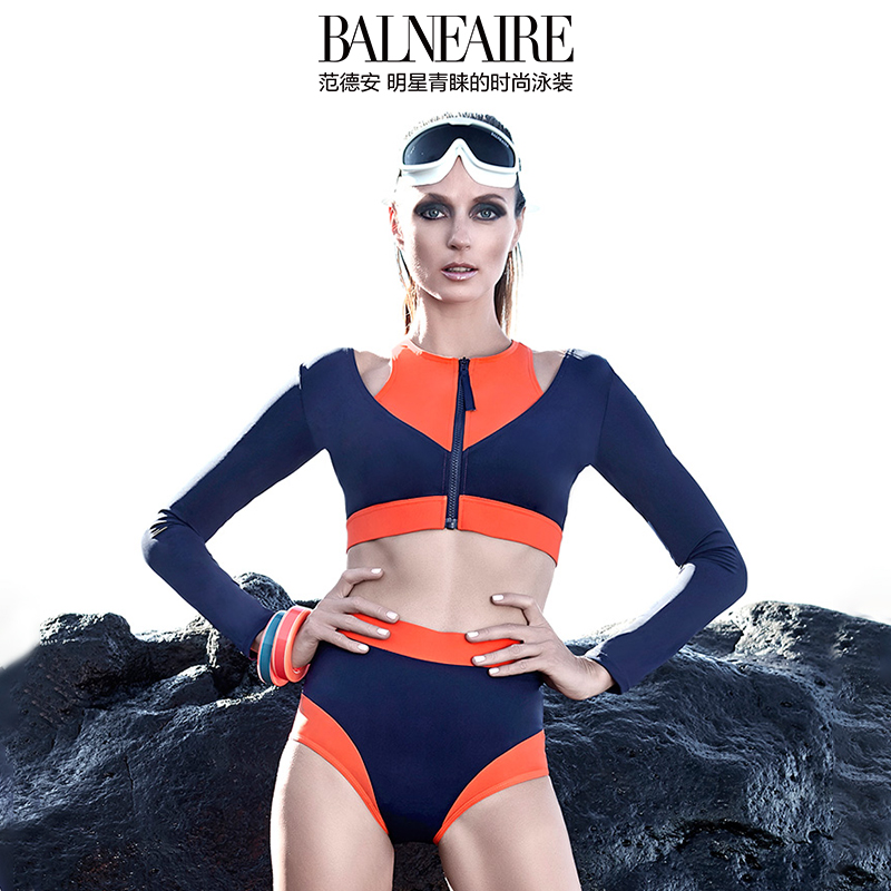 BALNEAIRE Queen Long-Sleeve Sporty Swimsuit